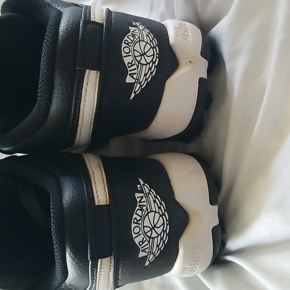 Nike Air Jordan Black Athletic Shoes 6Y - Picture 5 of 11